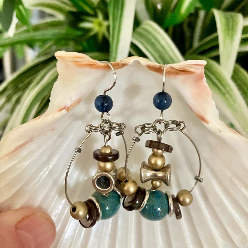 Aris By Tressa  Hoop beaded earrings handmade. Artsy And Well Made, Very Pretty